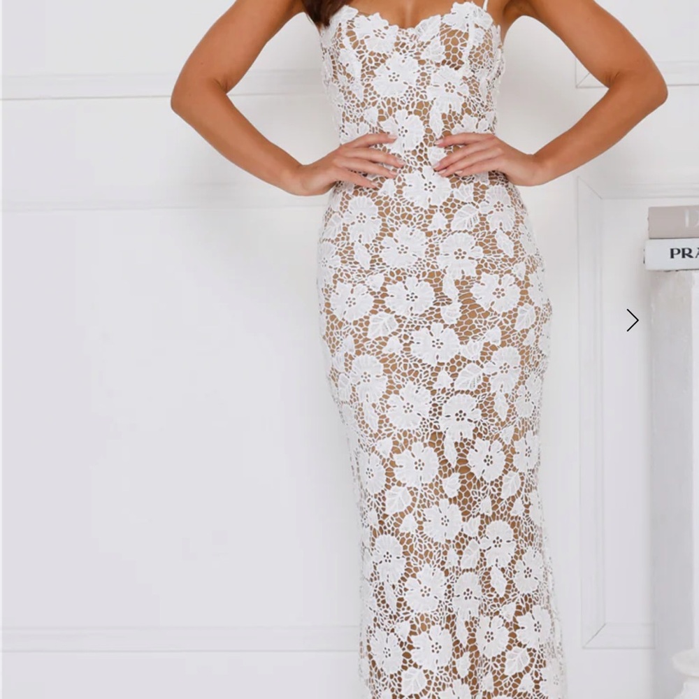 Hello Molly White Strapless Lace Dress